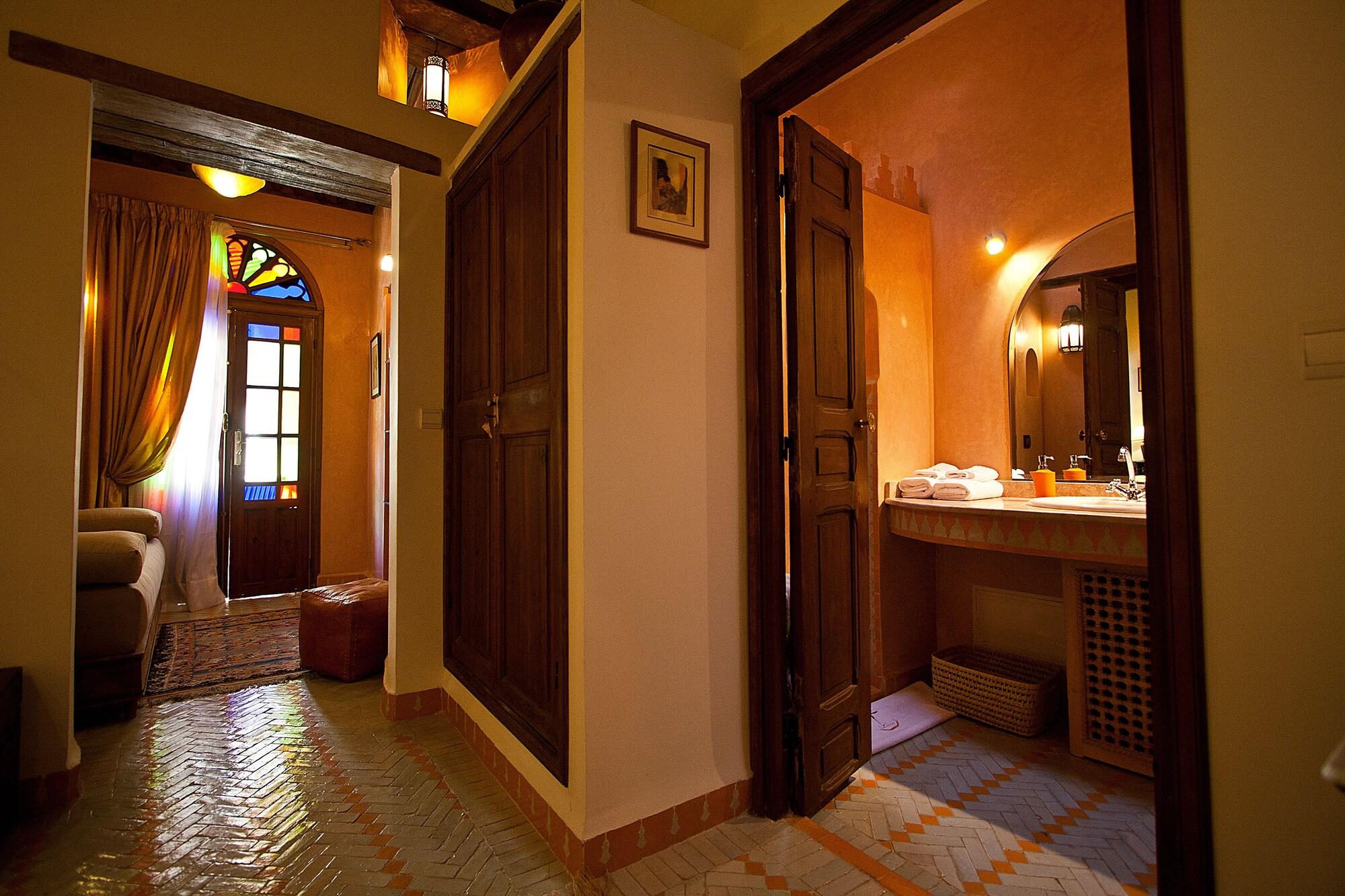 Salama Couette-café 4*